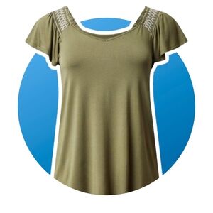 NEW! Torrid Super Soft Smocked Flutter Sleeve Top Sz 1x